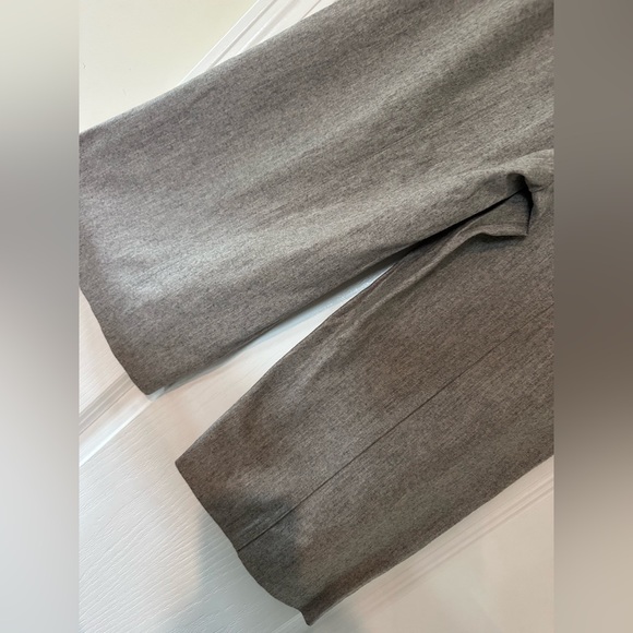 Aritzia Babaton Wool & Cashmere Blend Culottes - Picture 11 of 11